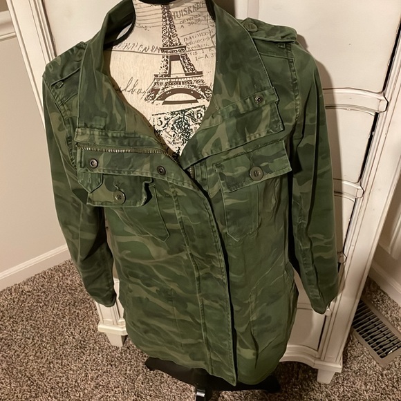 Kersh Camo Utility Jacket - Picture 11 of 14